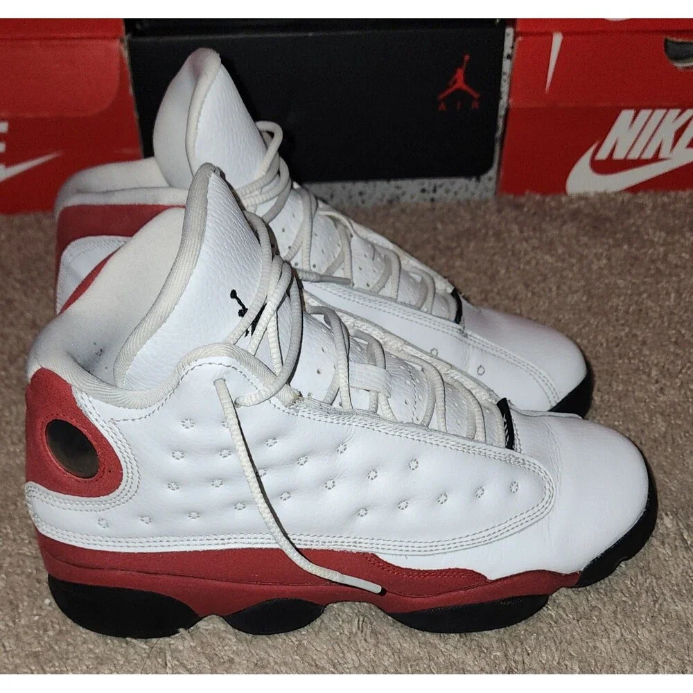 Air Jordan 13 Retro Chicago Cherry - White / True Red - Size 7
